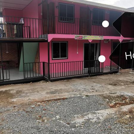 Strawberry Rest House Mesilou Kundasang Екстер'єр фото