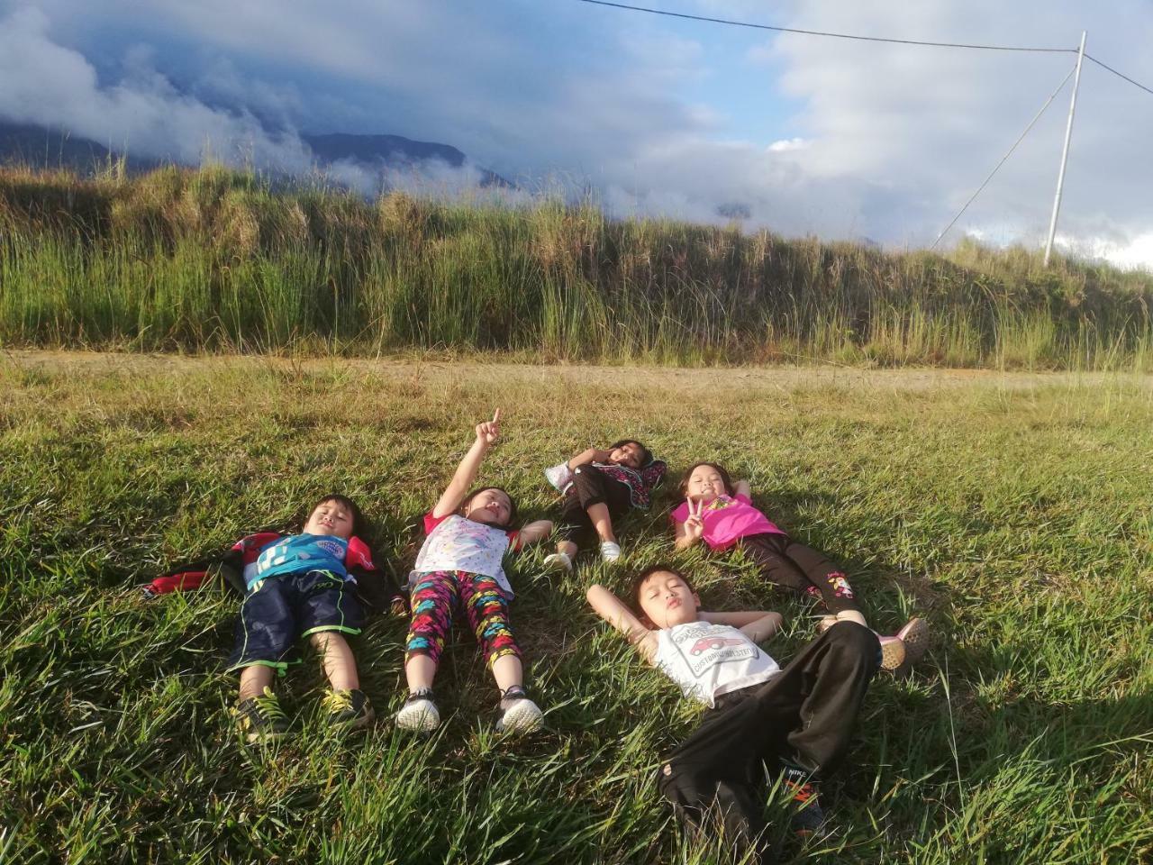 Strawberry Rest House Mesilou Kundasang Екстер'єр фото